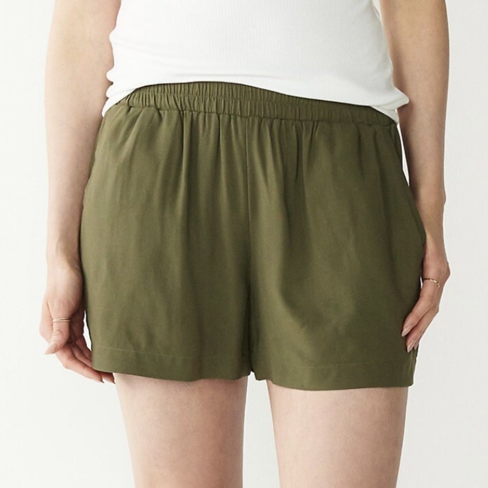 Apt 9 Womens Challis Shorts XXL New with Tags Green Pockets Light Stretch Waist